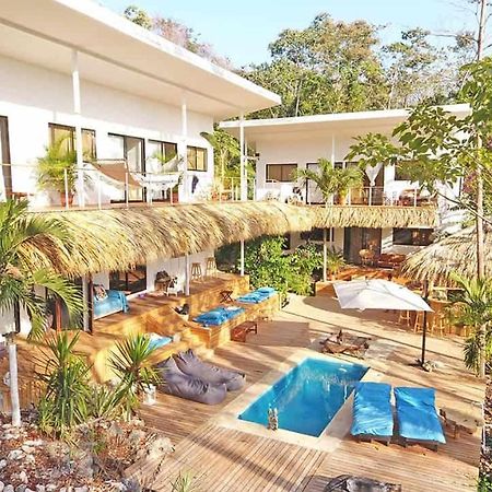 La Sana Surf Hotel, New Management, Few Mn Drive To The Beach Playa Santa Teresa  Buitenkant foto