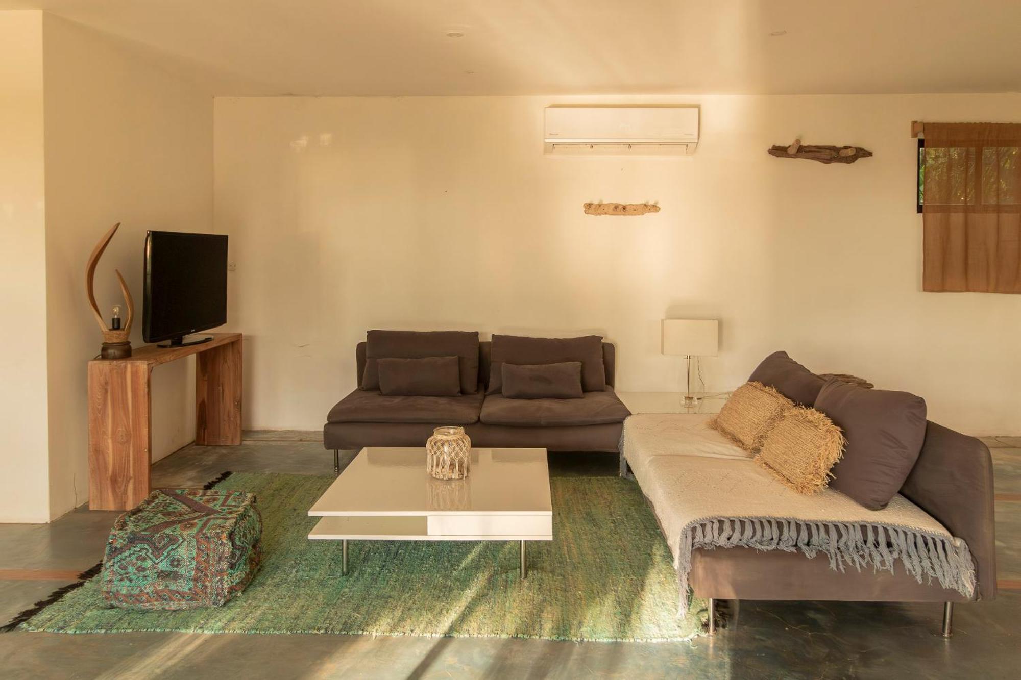 La Sana Surf Hotel, New Management, Few Mn Drive To The Beach Playa Santa Teresa  Buitenkant foto