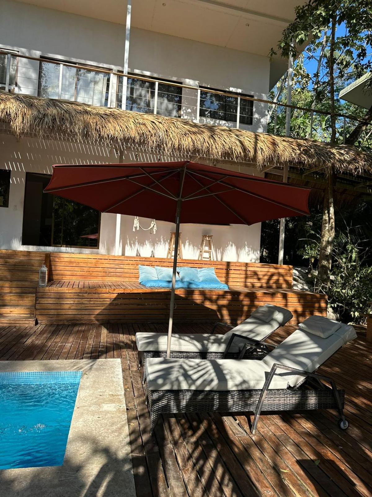 La Sana Surf Hotel, New Management, Few Mn Drive To The Beach Playa Santa Teresa  Buitenkant foto