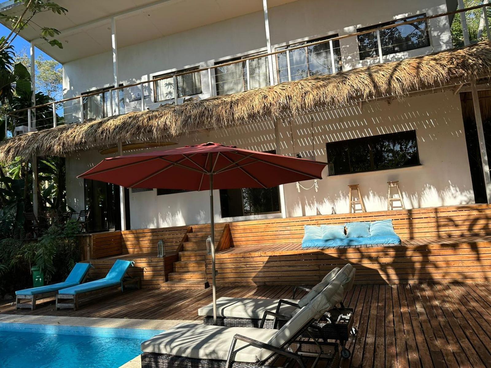 La Sana Surf Hotel, New Management, Few Mn Drive To The Beach Playa Santa Teresa  Buitenkant foto